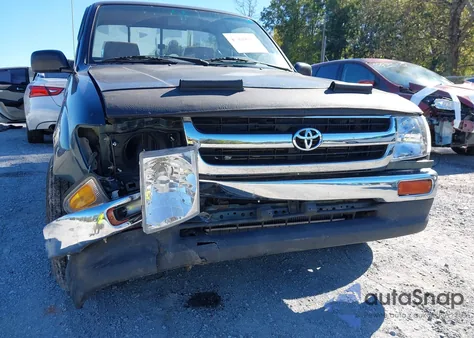 1997 Toyota Tacoma z USA, uszkodzony, nr VIN 4TANL42N2VZ281536